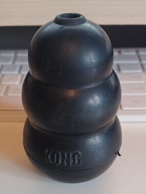 KONG Extreme Dog Toy - Black small sized fillable NWOT